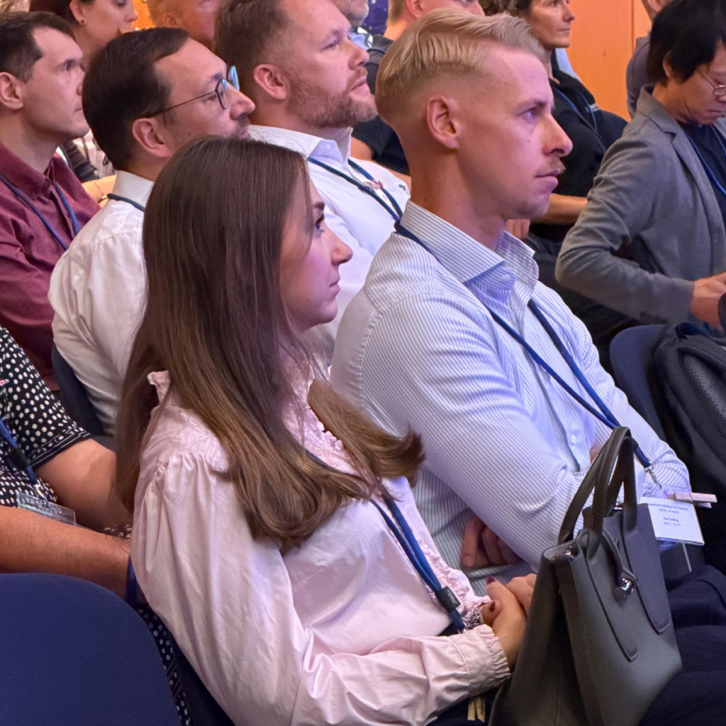 Participants listen to a specialist presentation at the Security & Efficiency Summit 2026 in Erding